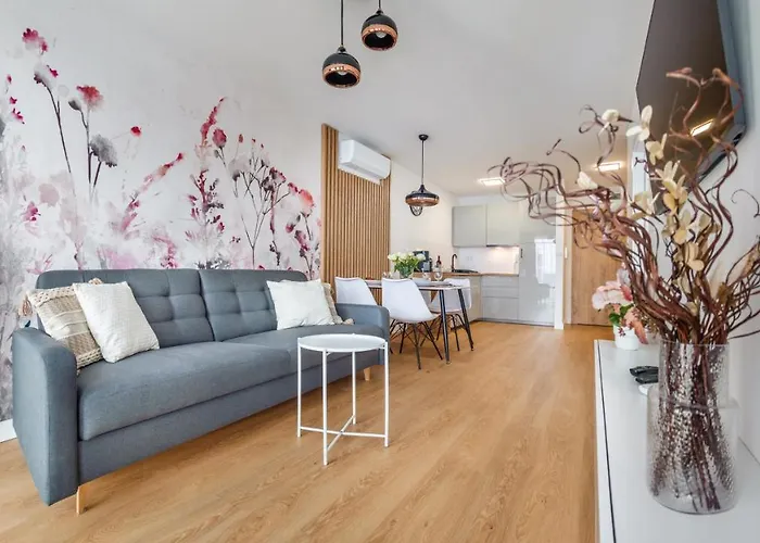 Apartament Flowers z parkingiem Perłowa Przystań - Holiday City